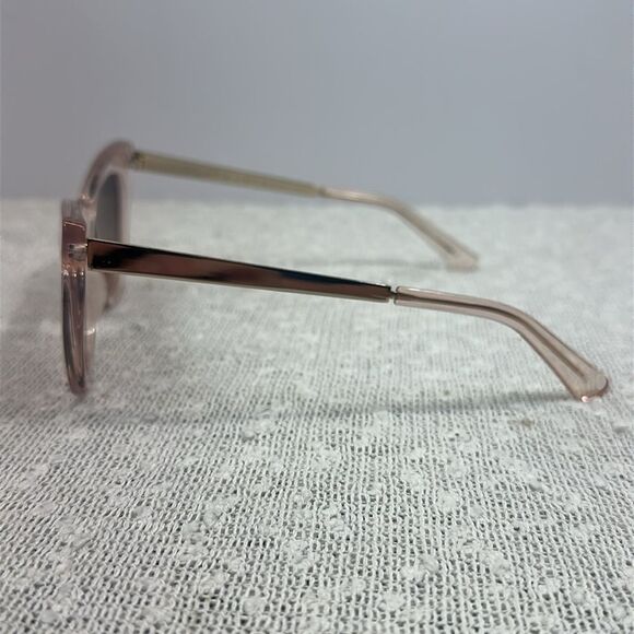 QUAY AUSTRALIA Steal A Kiss 111 Crystal Light Pink Gradient Cat Eye Sunglasses - Picture 4 of 10